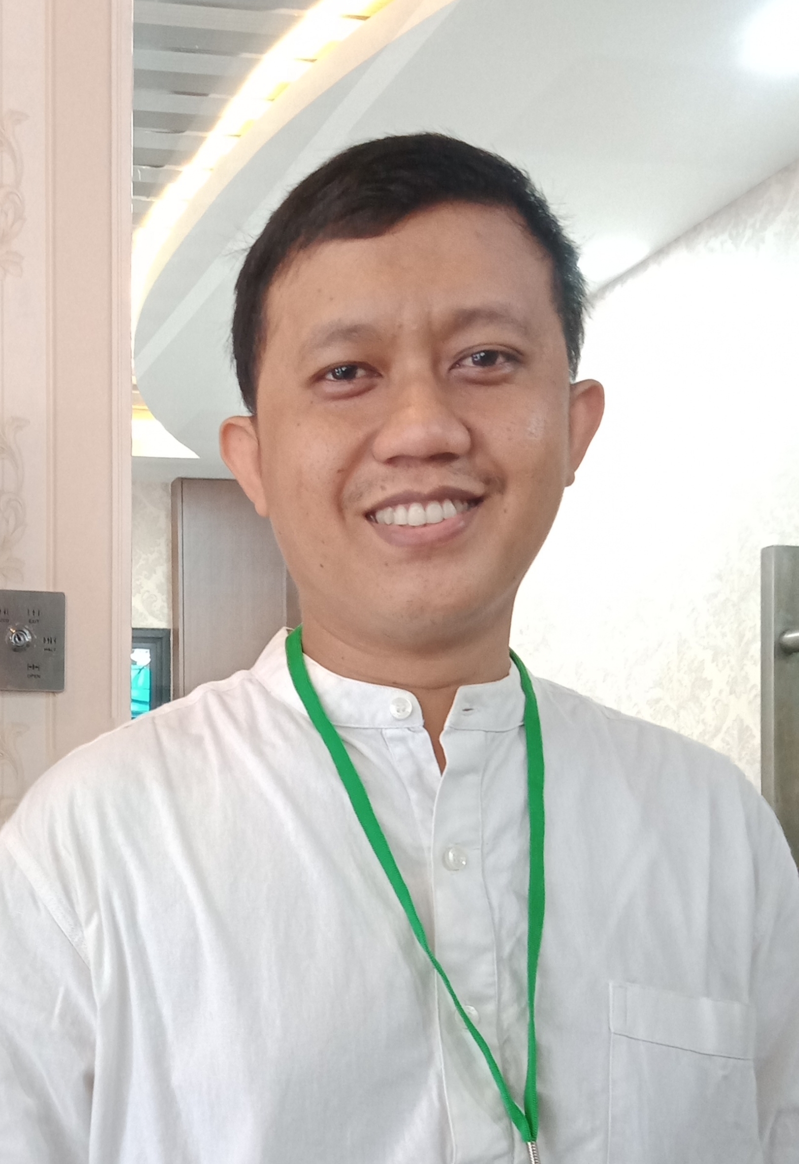 AYATULLAH BIMARUF PESHAR